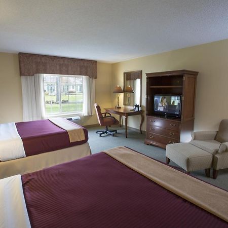 Swan Lake Resort Plymouth Habitación foto