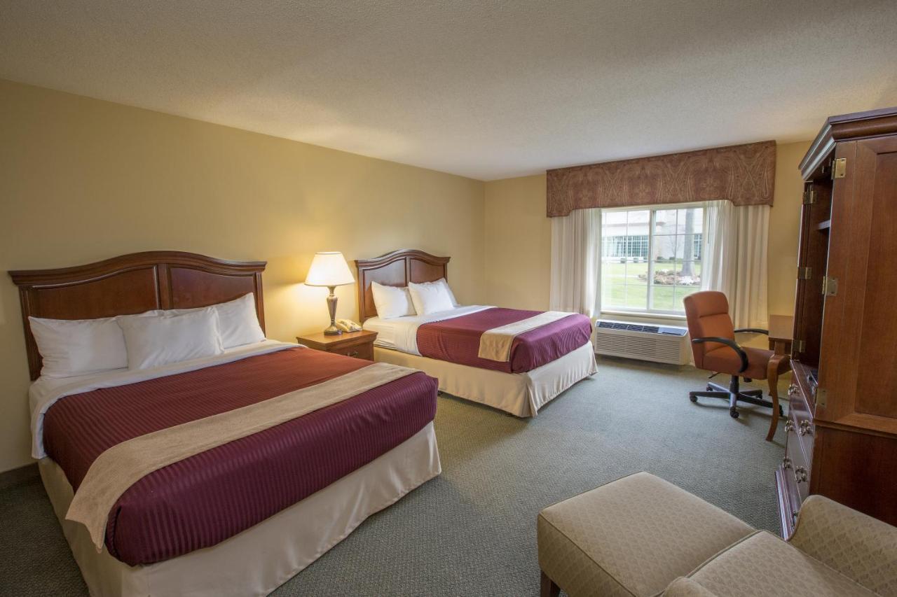 Swan Lake Resort Plymouth Habitación foto